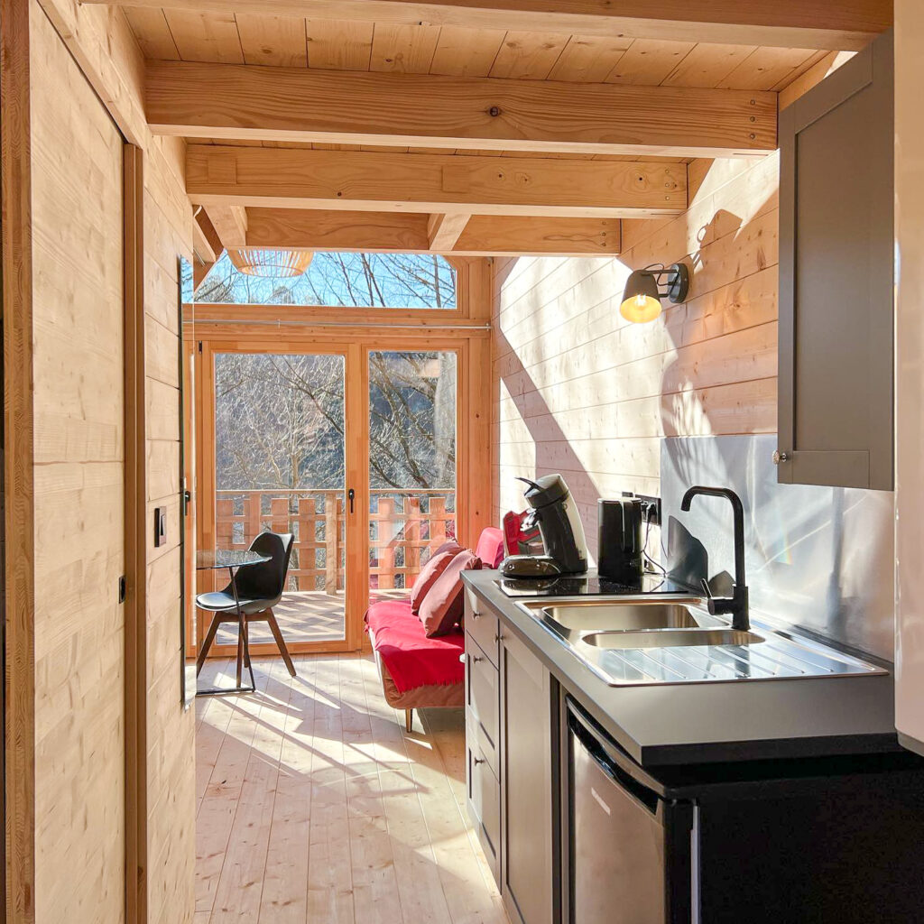 vue intérieure d'un modèle d'monet de 20m²